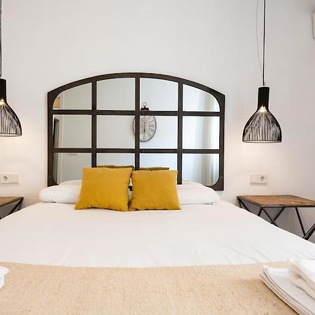 Super Central Malaga Flat With Terrace And Free Parking Zewnętrze zdjęcie