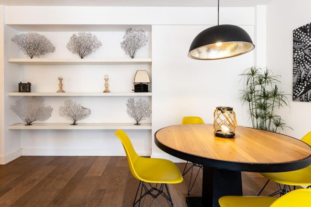 Super Central Malaga Flat With Terrace And Free Parking Zewnętrze zdjęcie